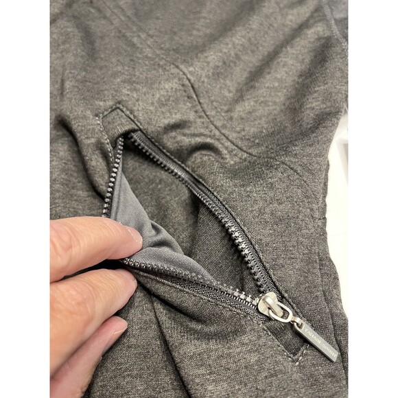 NWT Tahari Sport Charcoal Gray Sweatshirt with Thumb Holes ~ MSRP $82 - Picture 8 of 16